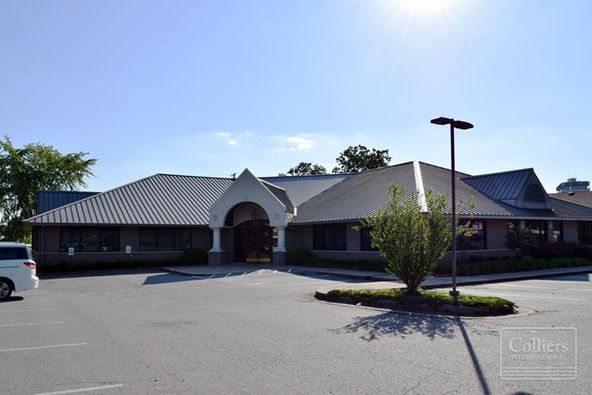 Medical/General Office Space in Lakewood - 2524 Crestwood: 2524 Crestwood Rd, North Little Rock, AR 72116